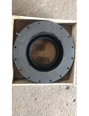 BW217D/SP250进口铣刨机发动机飞轮连接盘57620